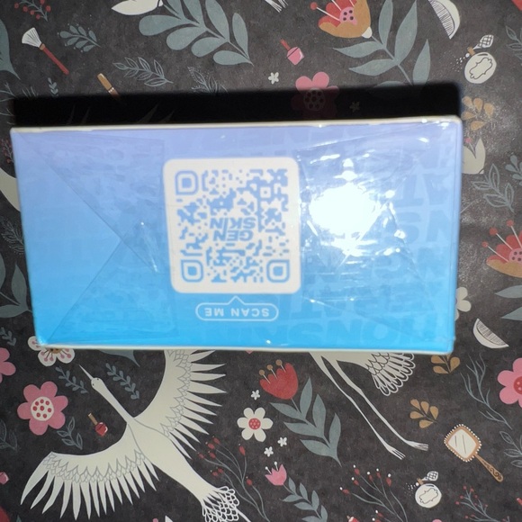 GENSKIN Hydrating Marine Algae Eye Patches - Picture 2 of 8